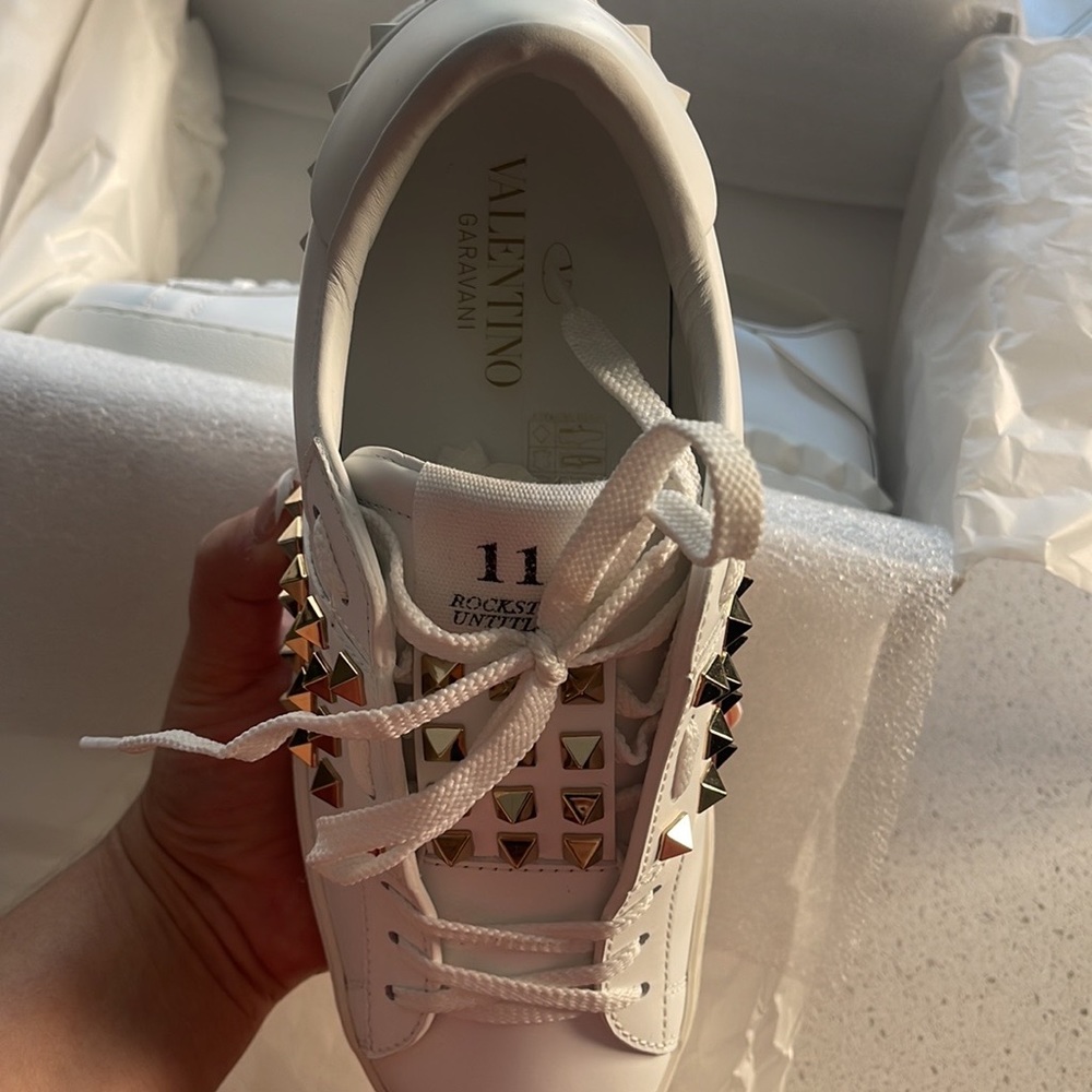 Gorgeous Valentino Spiked Sneakers! - Picture 3 of 9